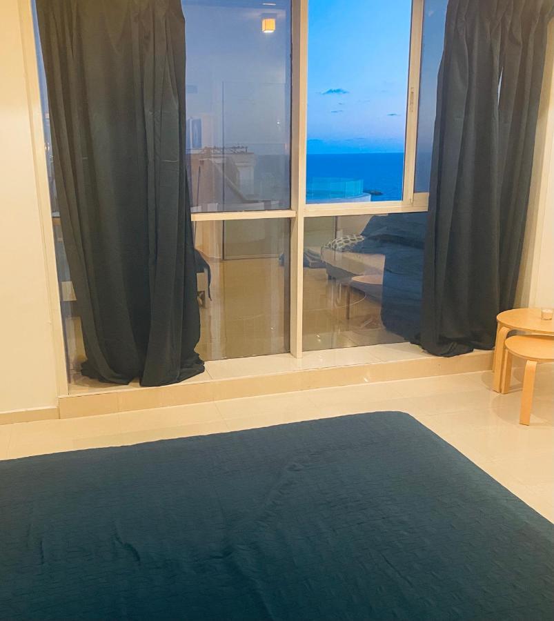 Sunny Sea View Studio Apartamento Herzelia Exterior foto
