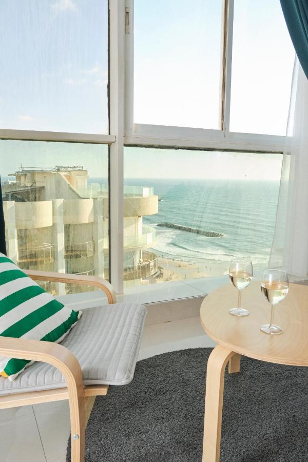 Sunny Sea View Studio Apartamento Herzelia Exterior foto