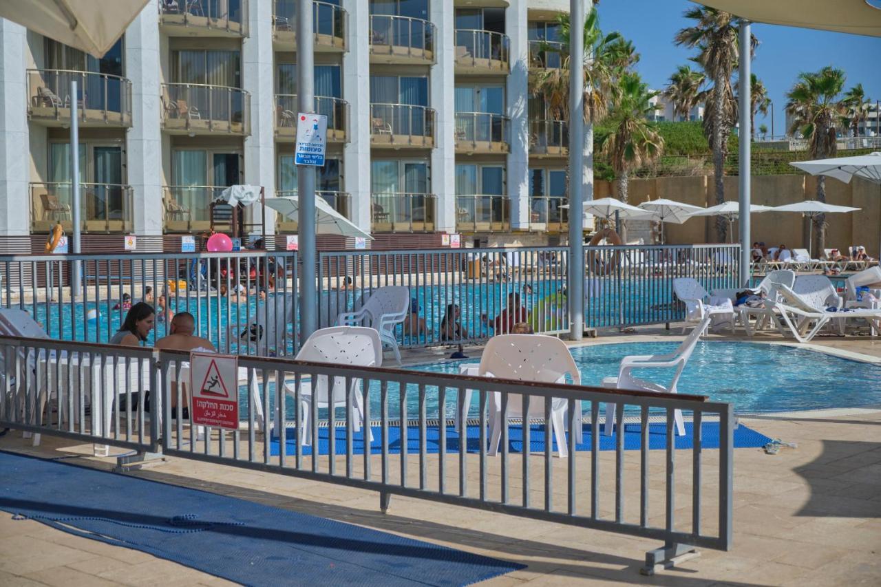 Sunny Sea View Studio Apartamento Herzelia Exterior foto