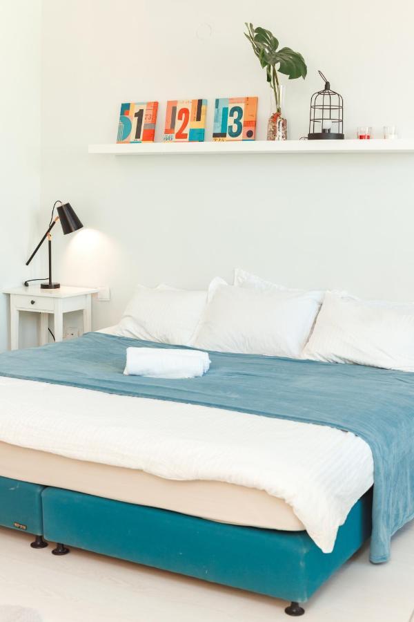 Sunny Sea View Studio Apartamento Herzelia Exterior foto