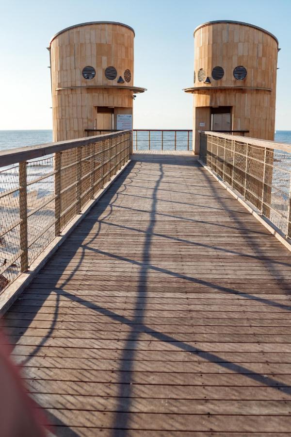 Sunny Sea View Studio Apartamento Herzelia Exterior foto